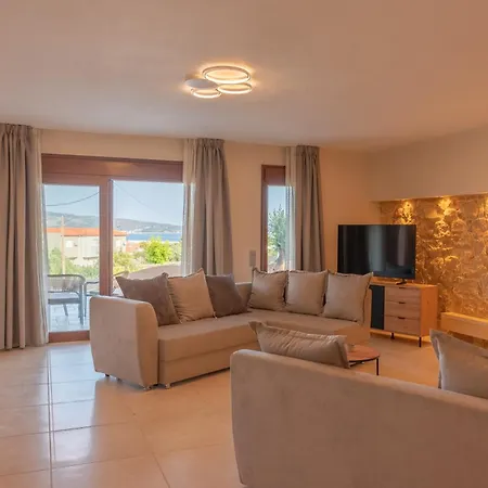 Apartmán Blionis Sea View Lux *